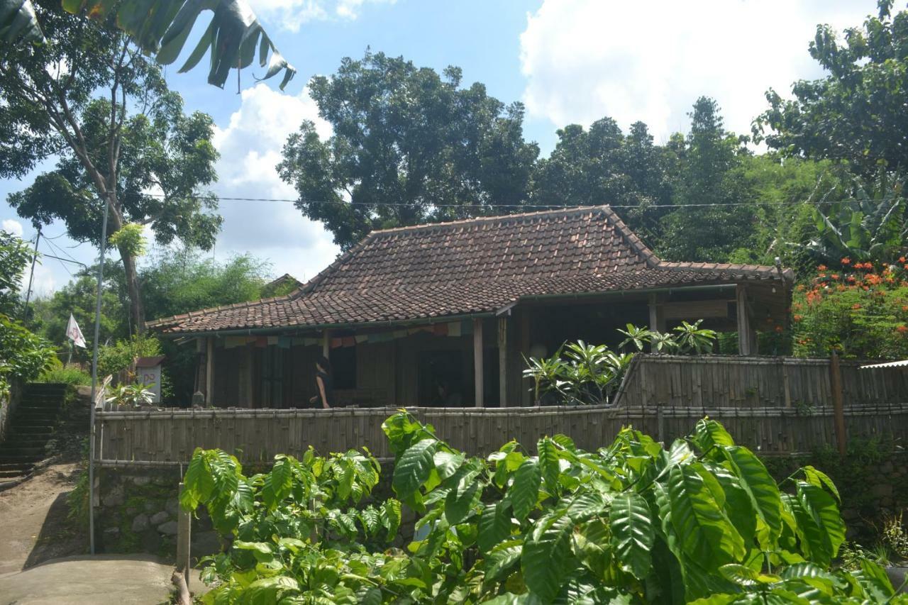 Rumah Kayu Yogyakarta Eksteriør billede